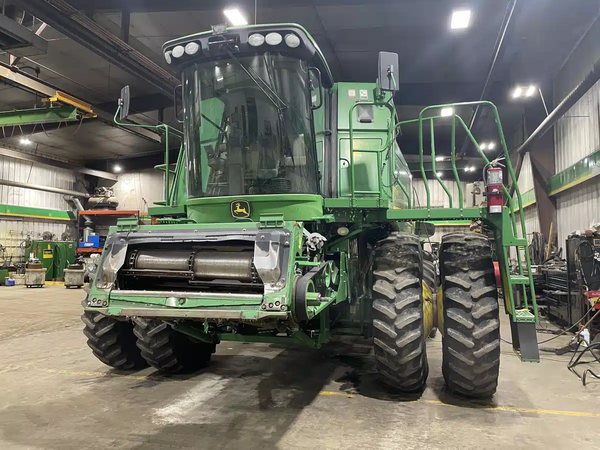 Photo de la Galerie 2 pour 2010 John Deere 9870 STS Batteuse