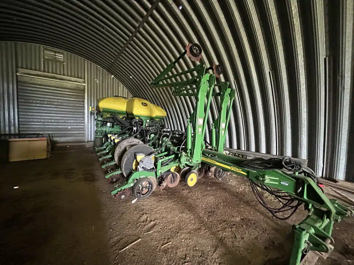 Photo de la Galerie 1 pour 2008 John Deere 1770NT CCS Planteur