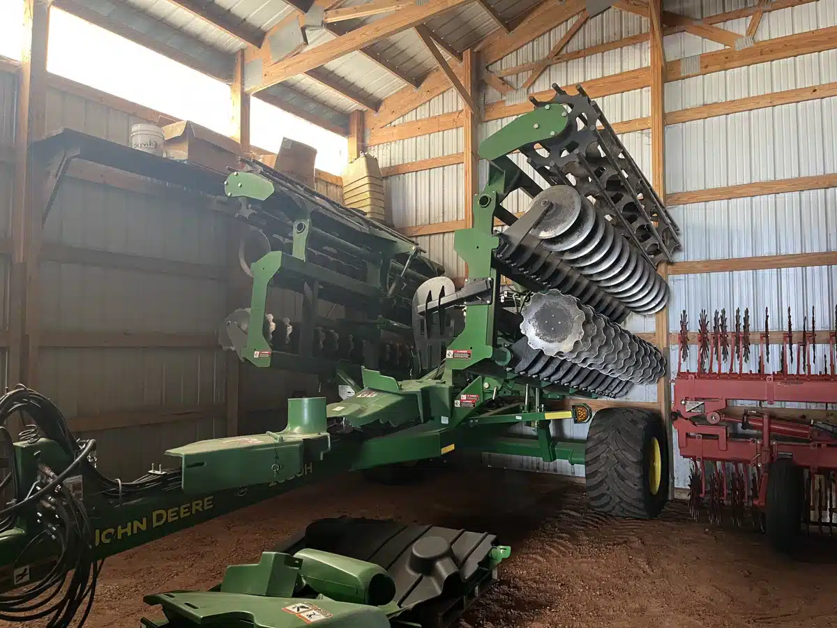 Gallery image 1 for 2024 John Deere 2680H Disc