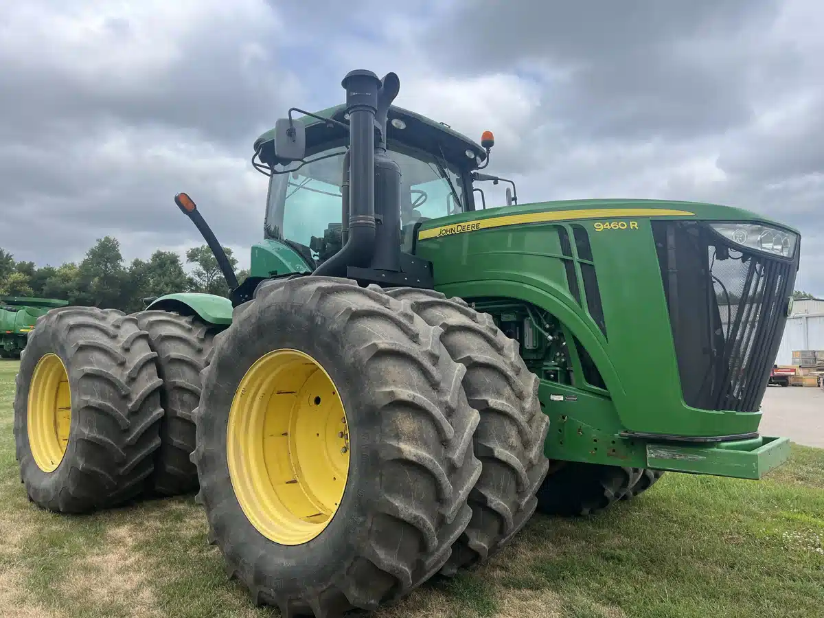 Photo de la Galerie 1 pour 2014 John Deere 9460R Tracteur