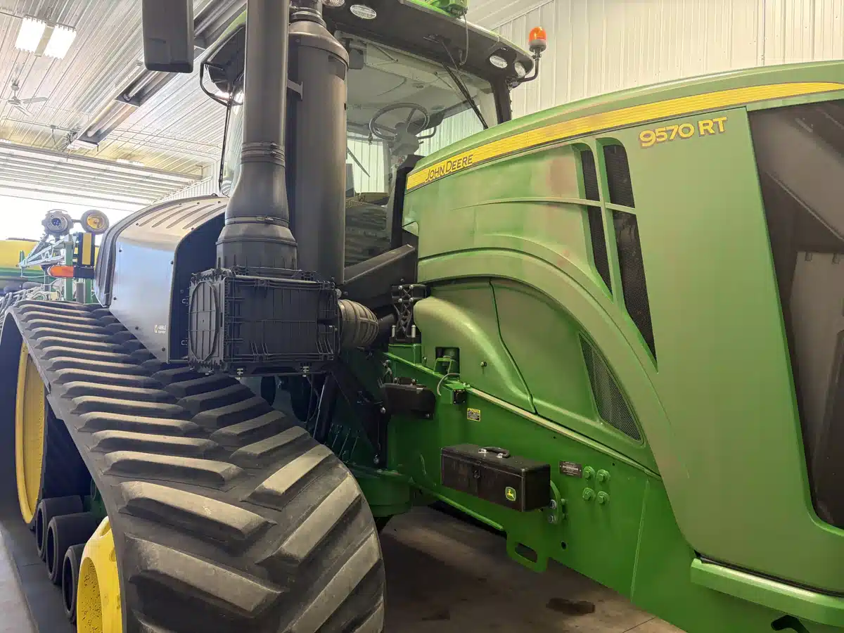 Gallery image 1 for 2020 John Deere 9570RT Tractor