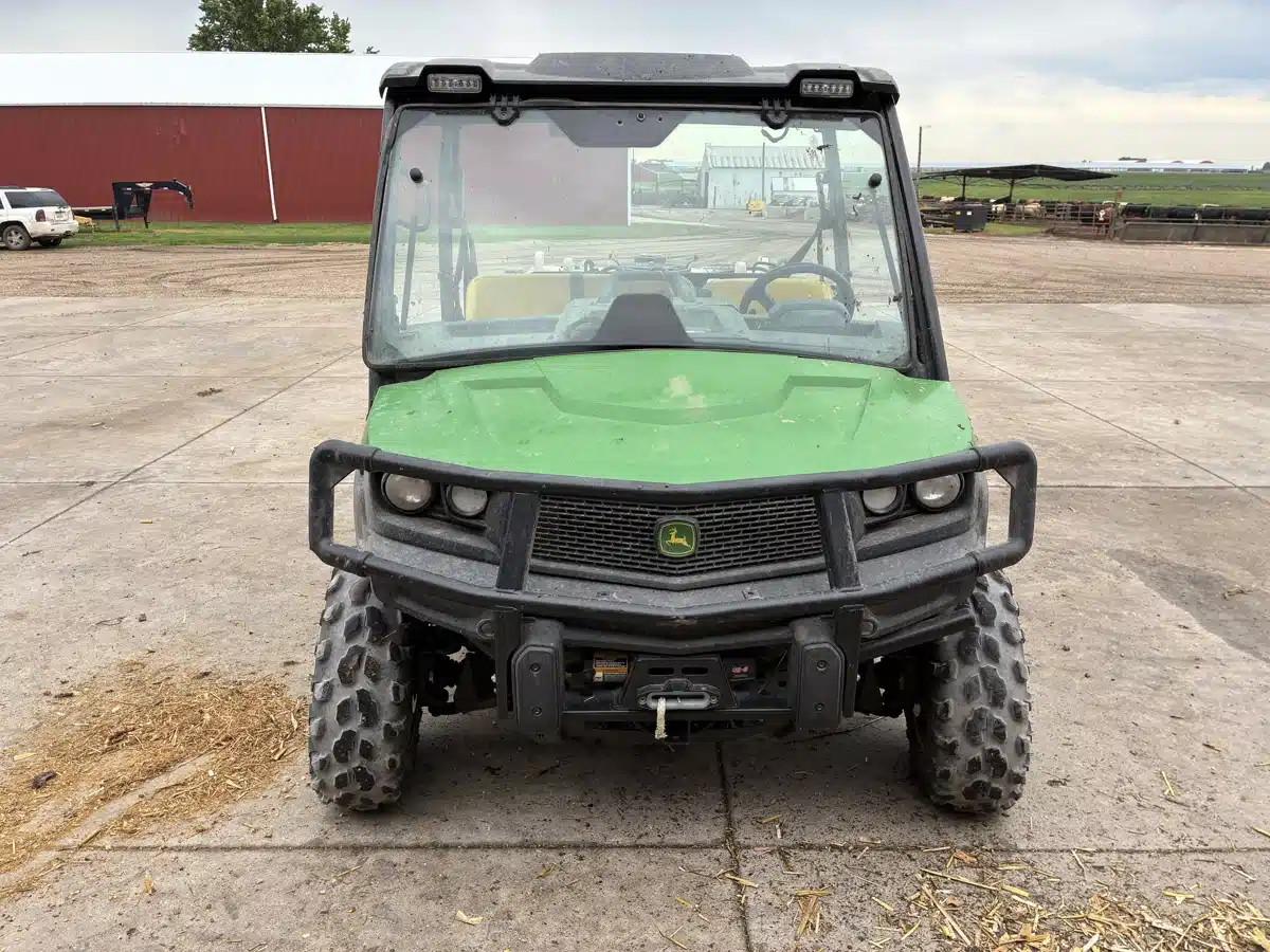 Gallery image 2 for 2020 John Deere XUV 835M Utility Vehicle