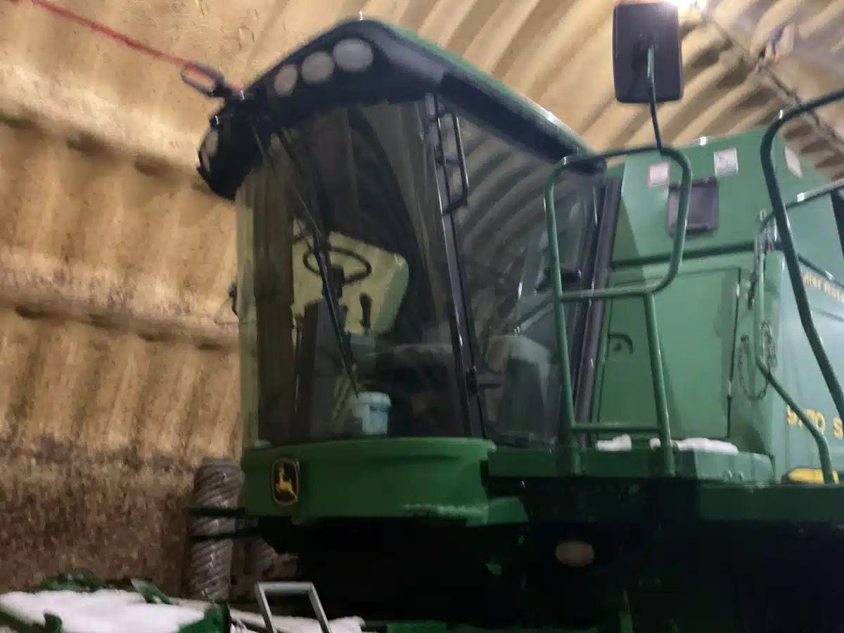 Gallery image 2 for 2008 John Deere 9770 STS Combine
