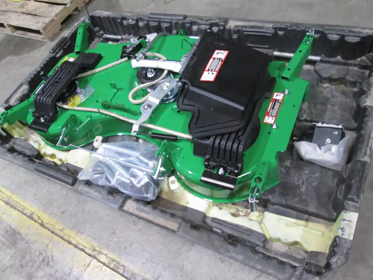 Photo de la Galerie 1 pour 2026 John Deere 54 INCH Accessoires