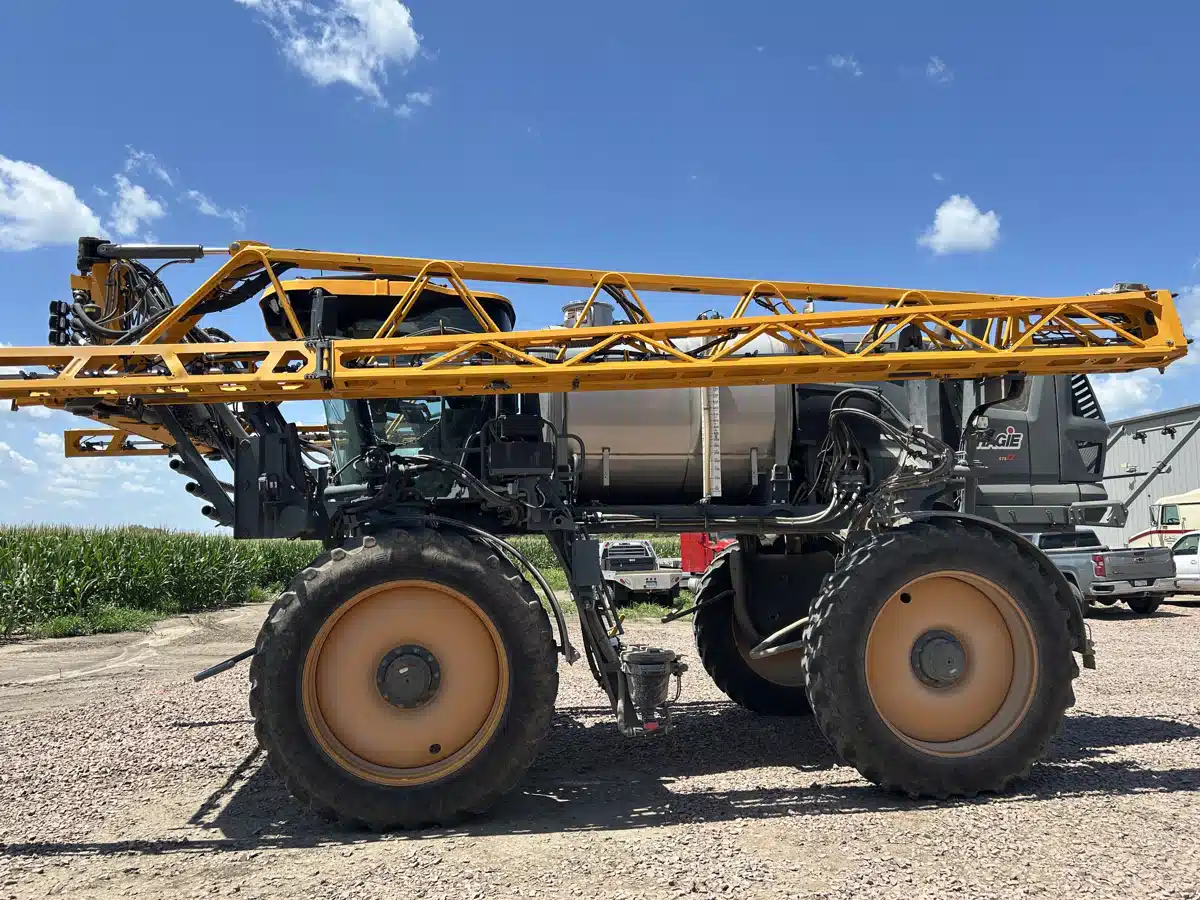 Gallery image 1 for 2024 Hagie STS 12 Sprayer - Self Propelled