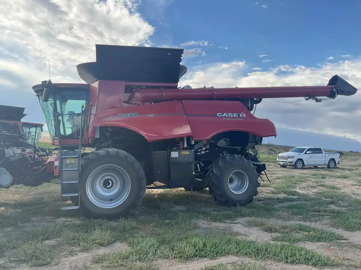 Gallery image 1 for 2023 Case IH 8250 Combine