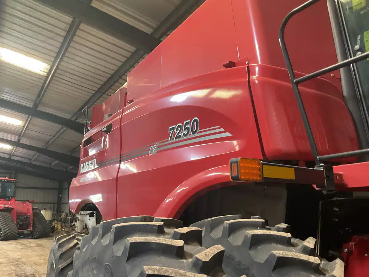 Gallery image 2 for 2021 Case IH 7250 Combine