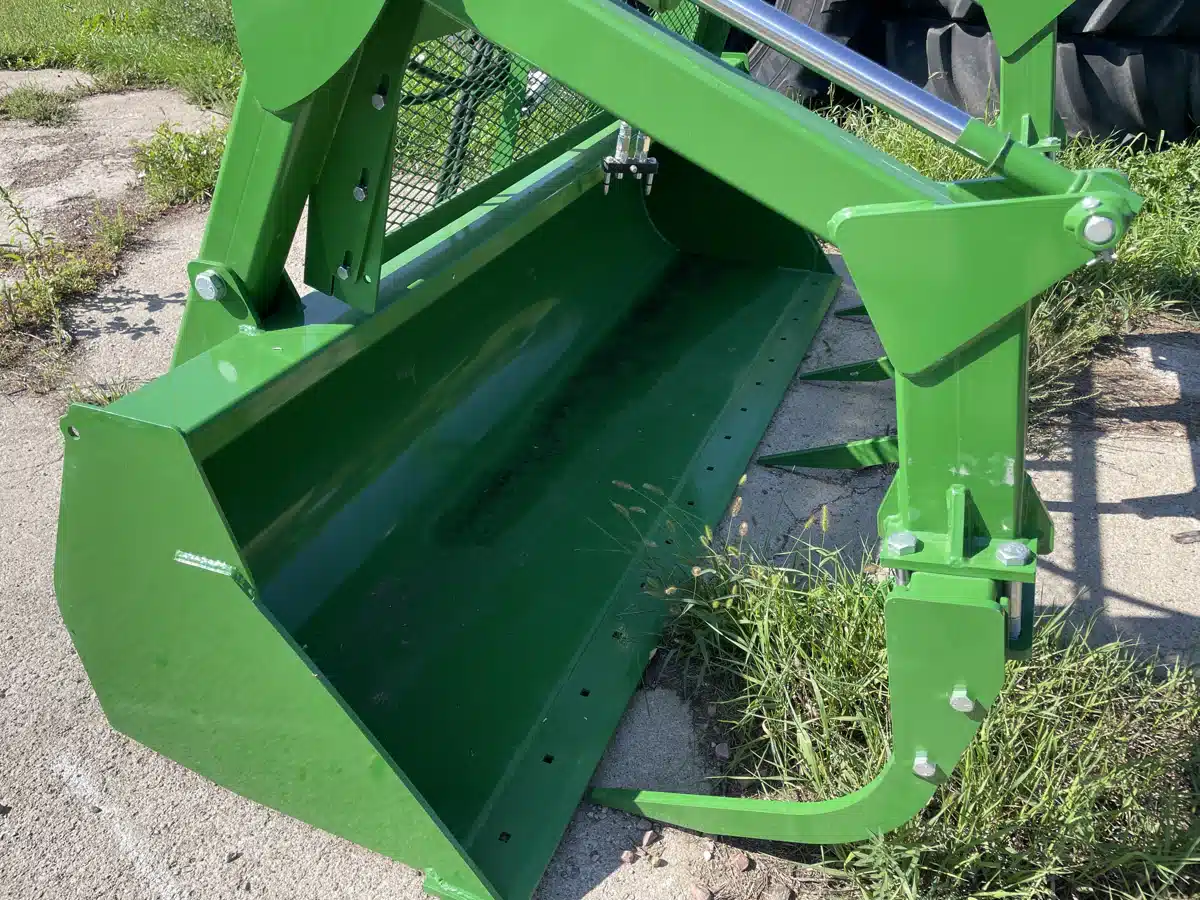 Photo de la Galerie 1 pour 2025 John Deere 8ft Godet (bucket)