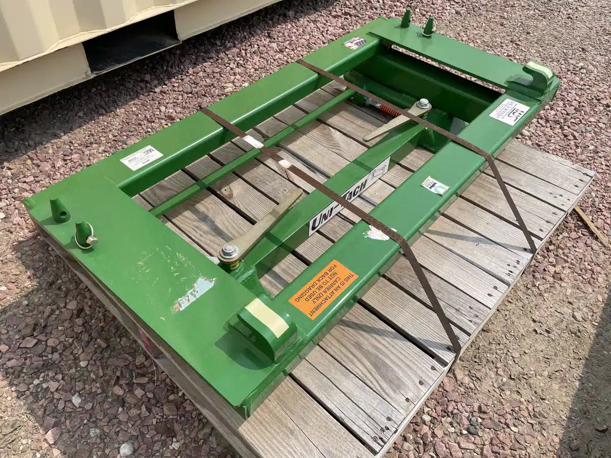 Photo de la Galerie 1 pour MDS Manufacturing 2619 Uni-Tach Adapter Tracteur