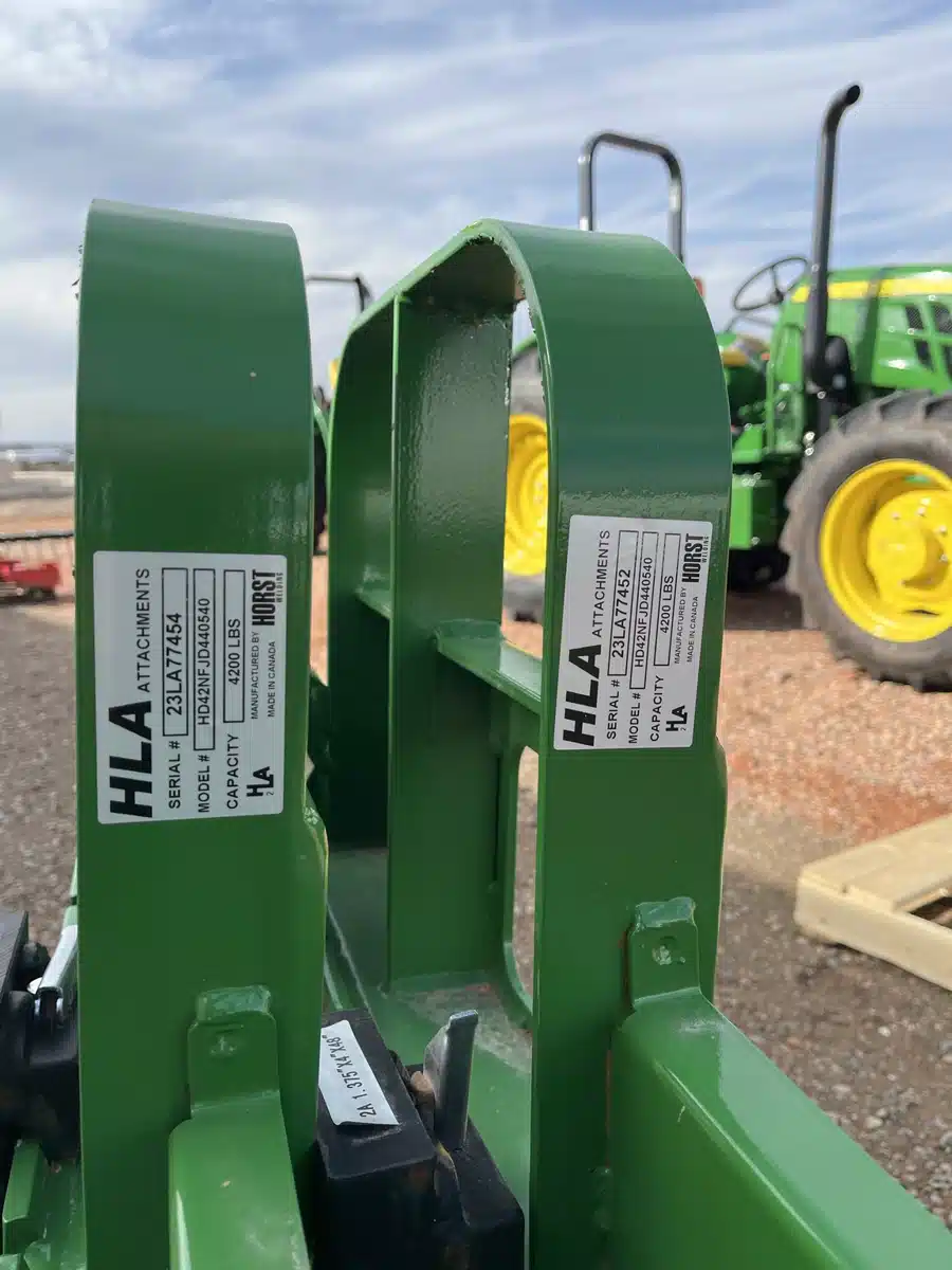 Gallery image 2 for HLA Heavy Duty 50" Pallet Fork Attachment