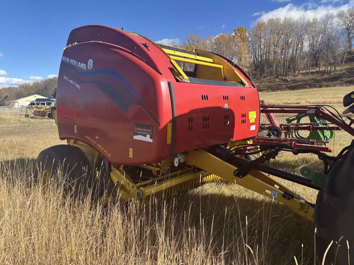 Photo de la Galerie 1 pour 2022 New Holland ROLL-BELT 560 Presse à Balle Ronde