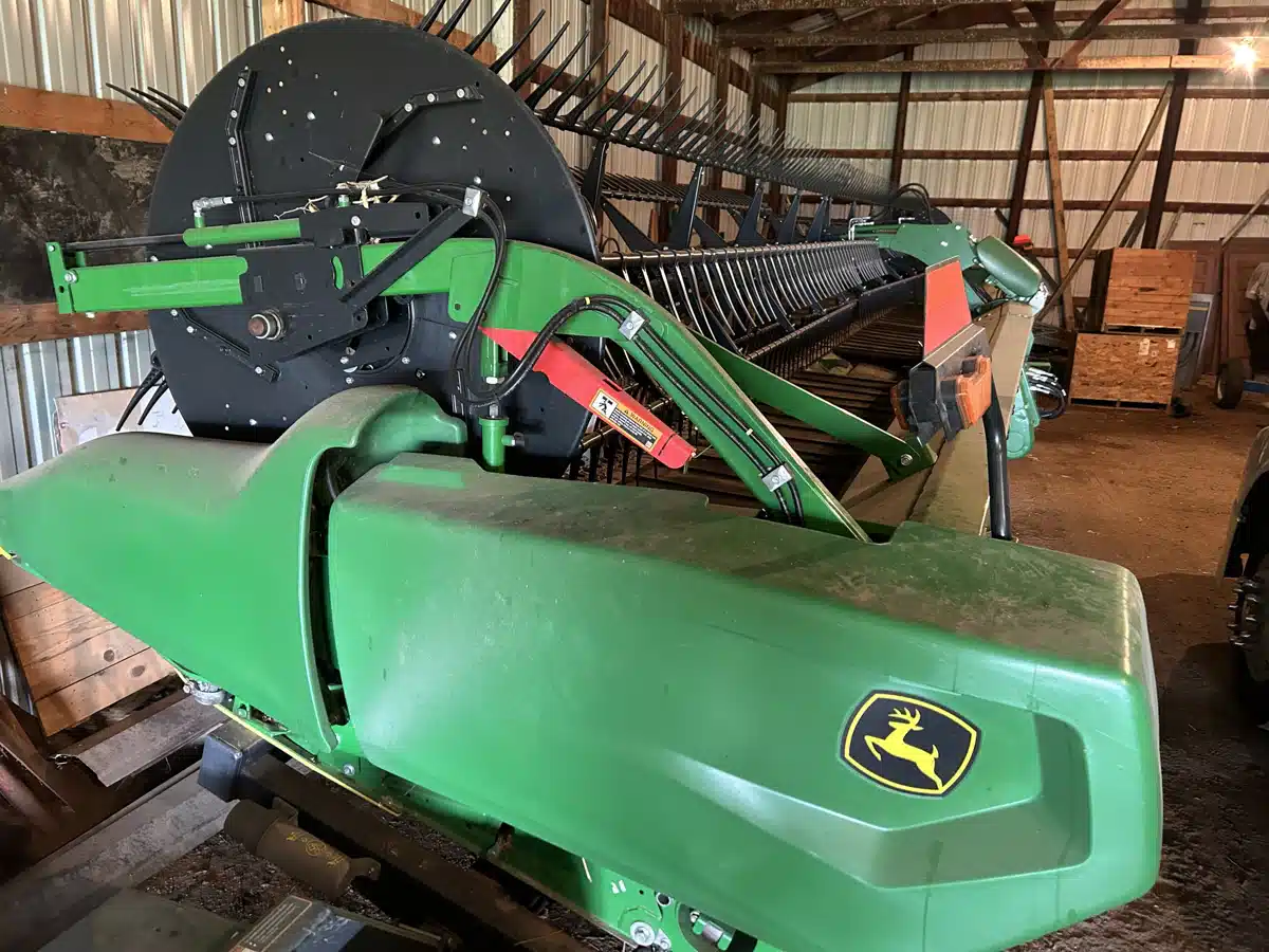Gallery image 2 for 2021 John Deere RD45F Header - Flex Draper