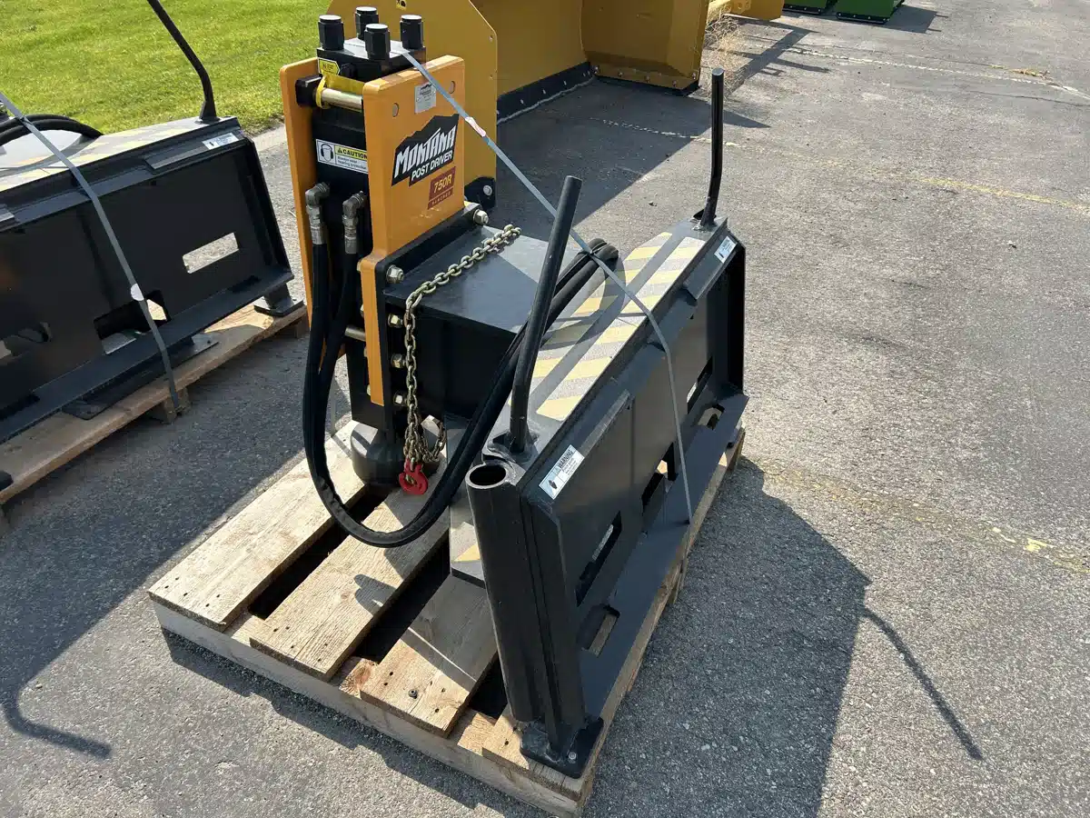 Photo de la Galerie 1 pour Montana 750R Post Driver Accessoires