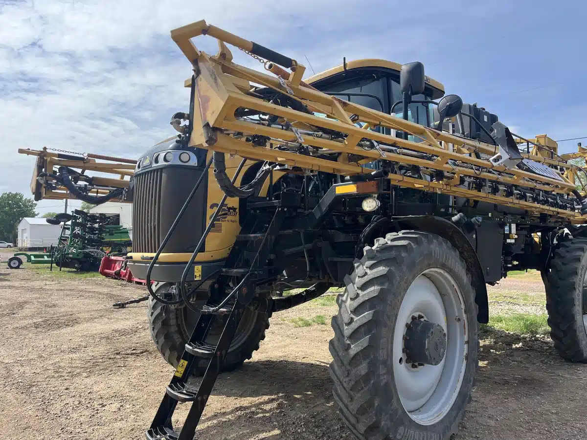 Photo de la Galerie 2 pour 2018 RoGator RG1300C Arroseur - Automoteur