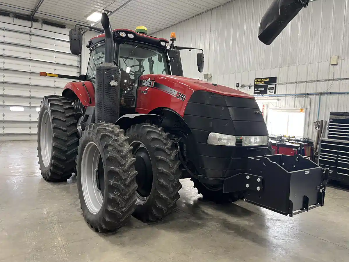Gallery image 1 for 2018 Case IH MAGNUM 310 Tractor