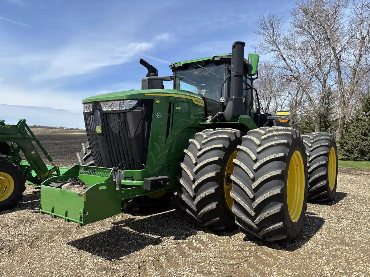 Gallery image 1 for 2024 John Deere 9R 640 Tractor
