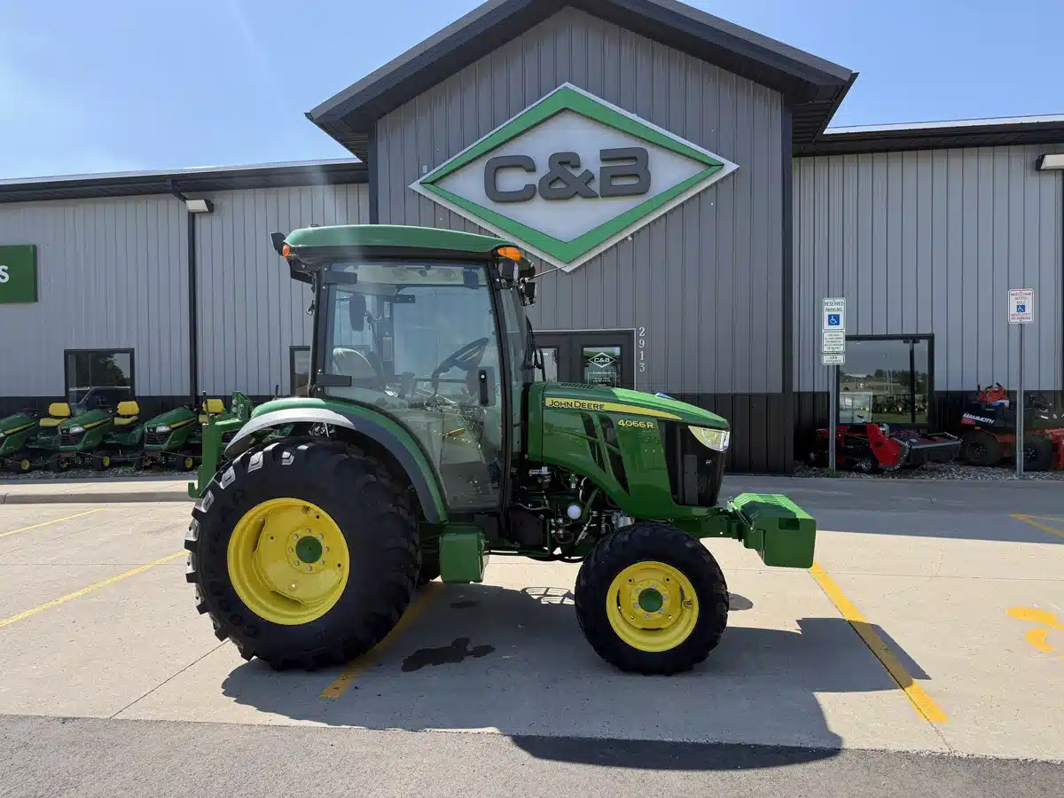 Gallery image 1 for 2024 John Deere 4066R Tractor