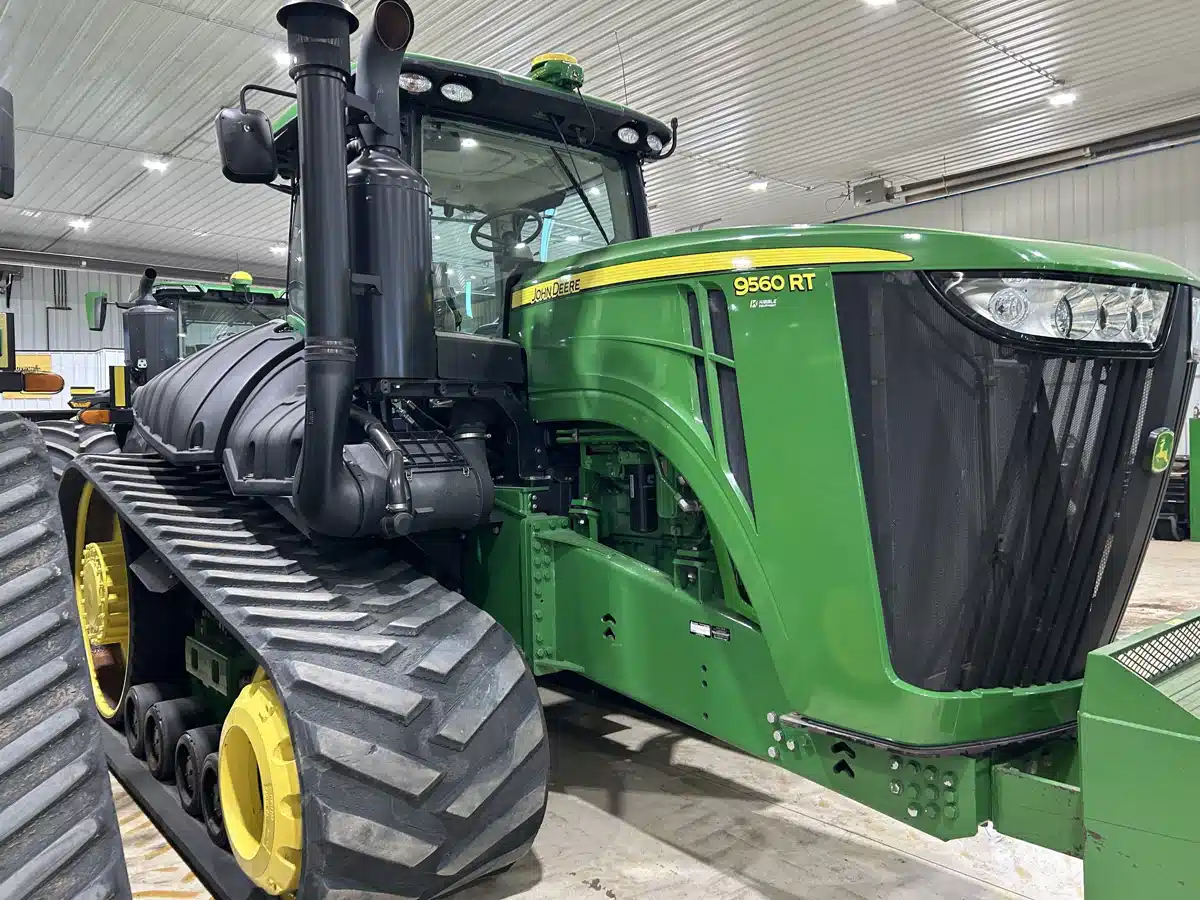 Photo de la Galerie 1 pour 2014 John Deere 9560RT Tracteur
