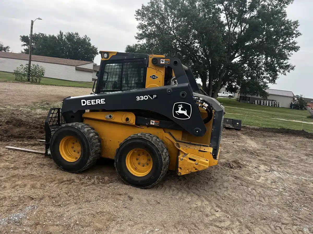 Gallery image 2 for 2025 John Deere 330 P Excavator