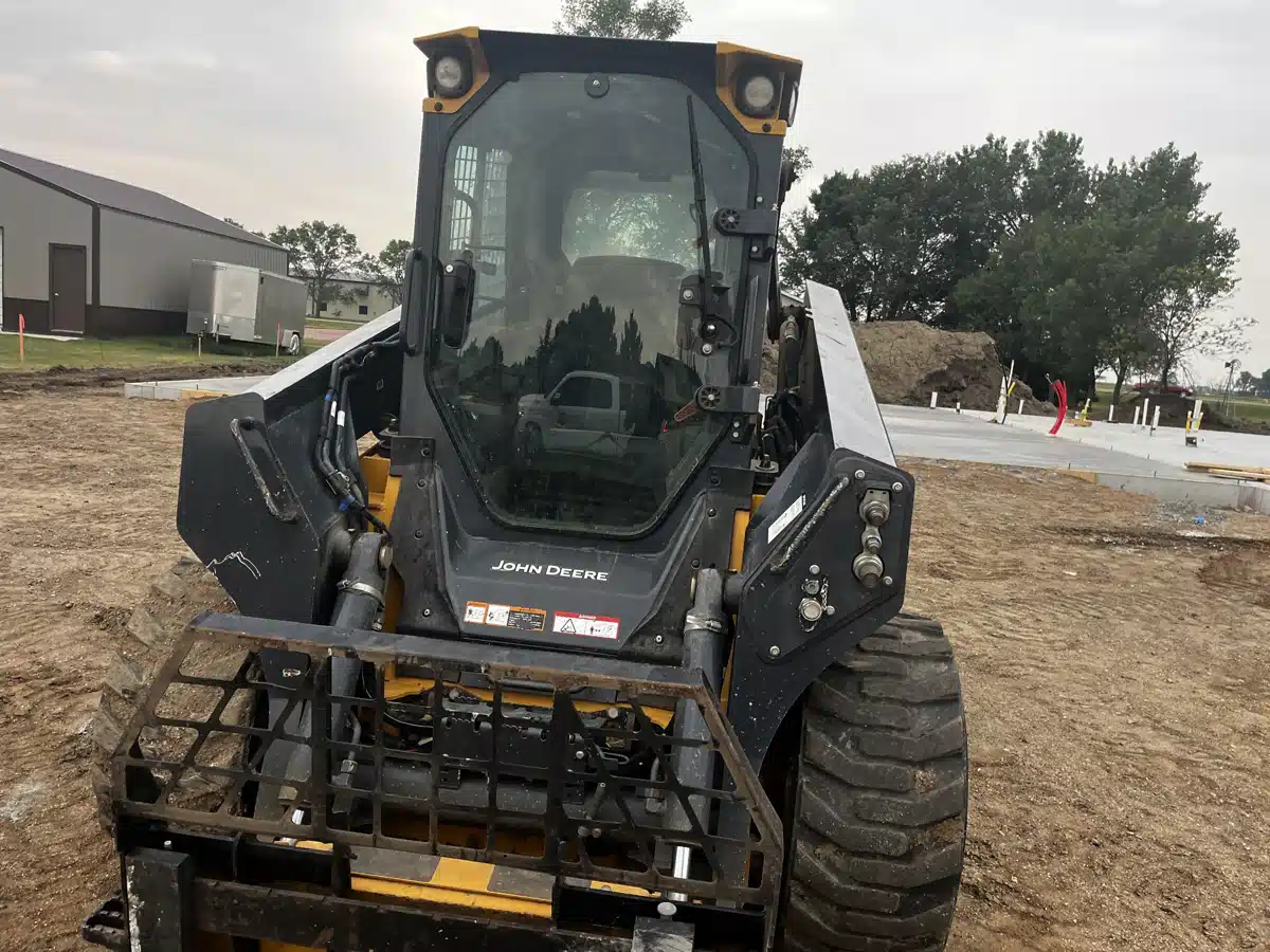 Gallery image 1 for 2025 John Deere 330 P Excavator
