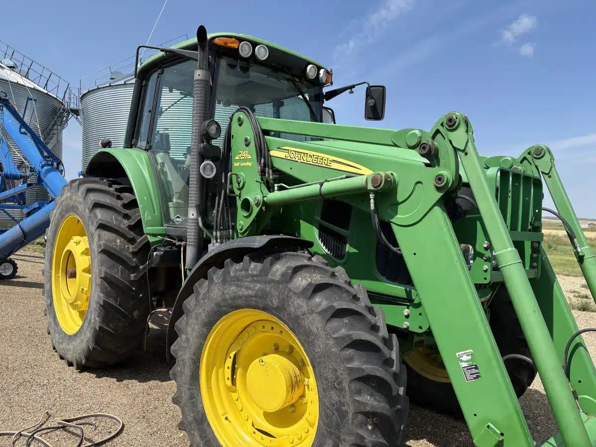 Photo de la Galerie 2 pour 2007 John Deere 7430 PREMIUM Tracteur