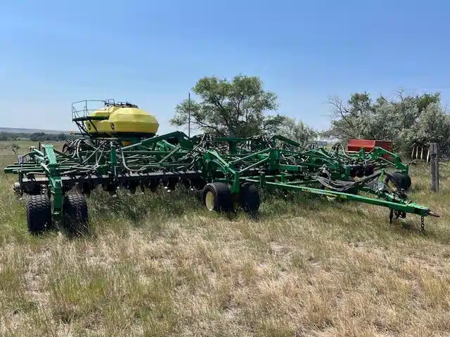 Photo de la Galerie 1 pour 2013 John Deere 1835 Semoir à air