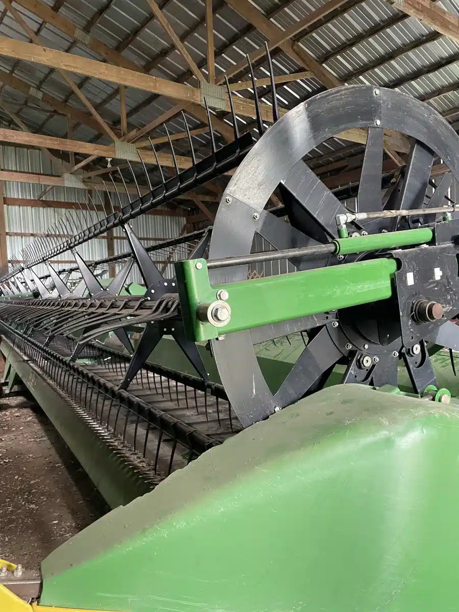 Gallery image 2 for 2012 John Deere 640FD Header - Draper