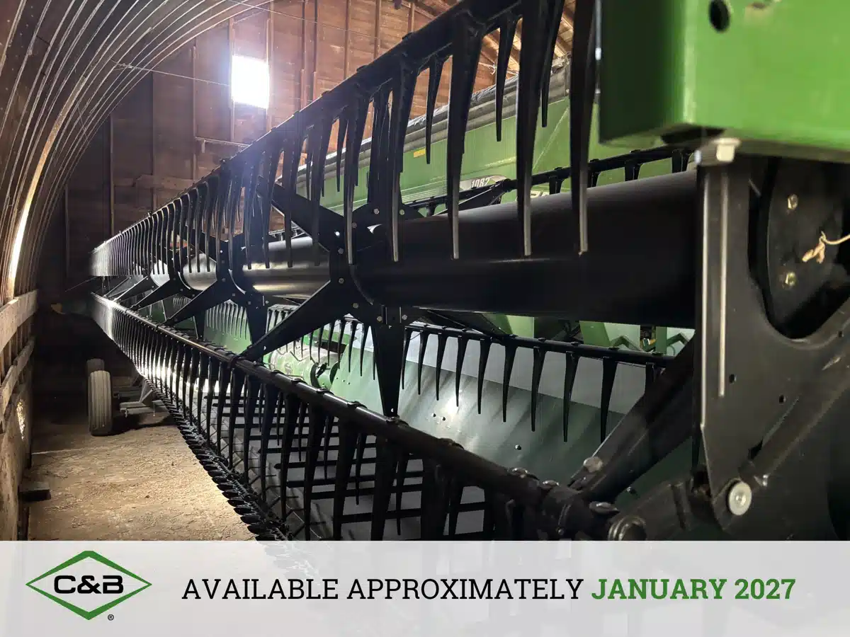 Photo de la Galerie 1 pour 2017 John Deere 635FD Nez - Toile/Tapis