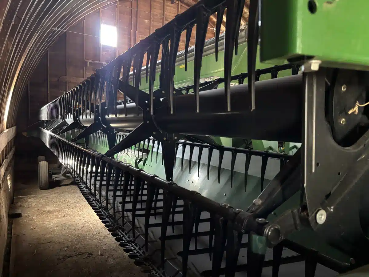 Photo de la Galerie 2 pour 2017 John Deere 635FD Nez - Toile/Tapis