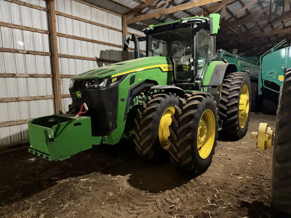 Photo de la Galerie 1 pour 2025 John Deere 8R 410 Tracteur