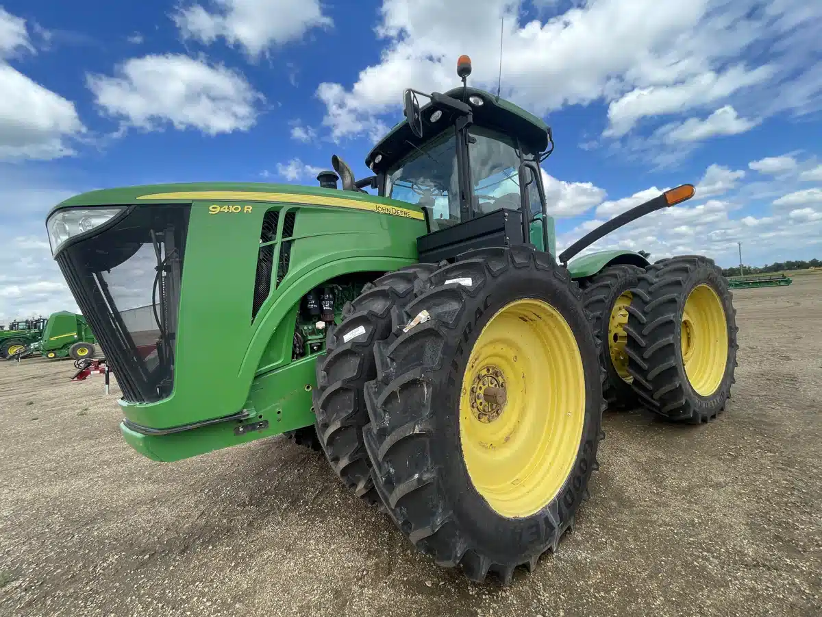 Photo de la Galerie 1 pour 2012 John Deere 9410R Tracteur