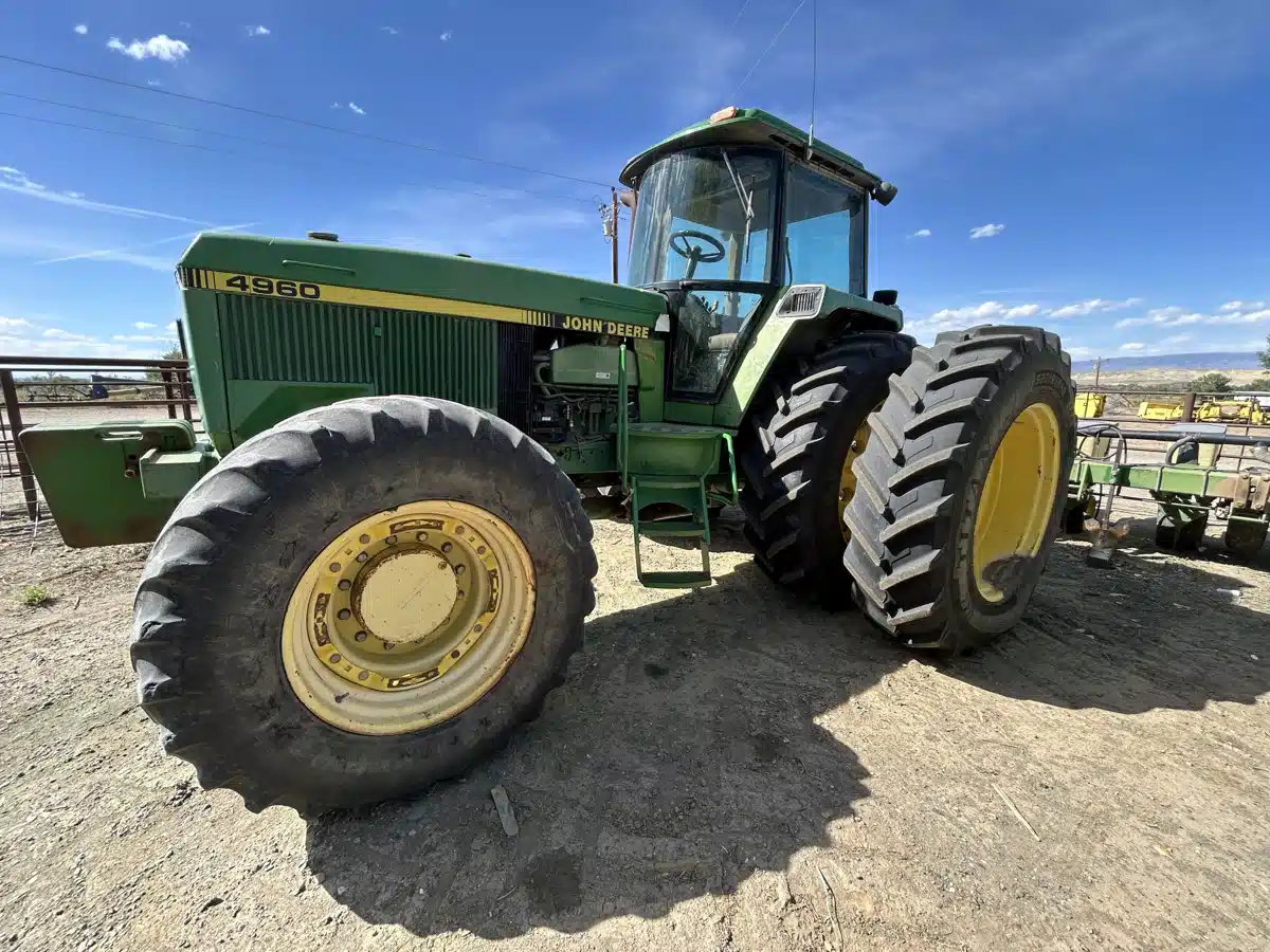Gallery image 2 for 1993 John Deere 4960 Tractor