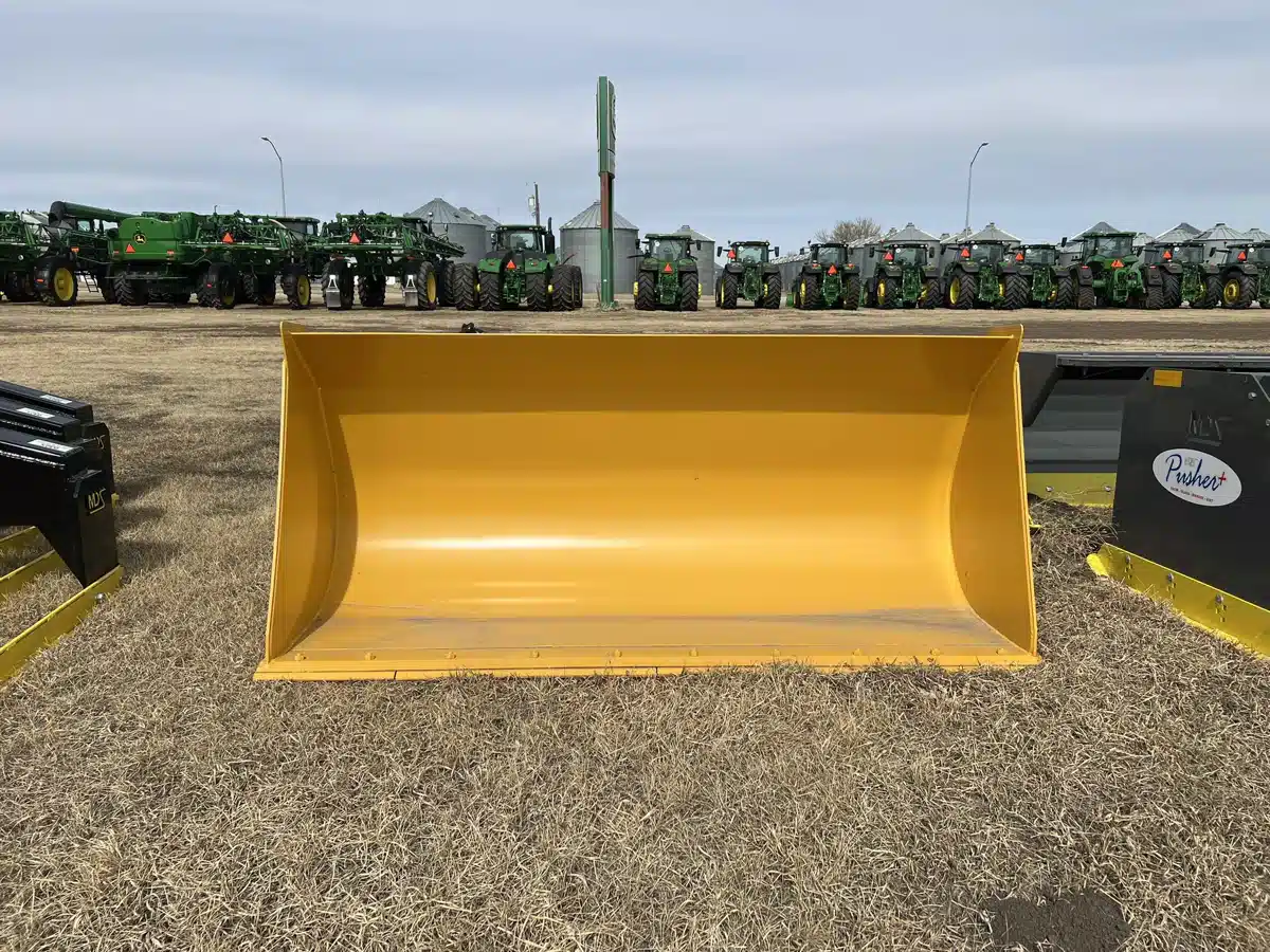 Gallery image 1 for John Deere 1.1 CU M Loader Bucket Attachment