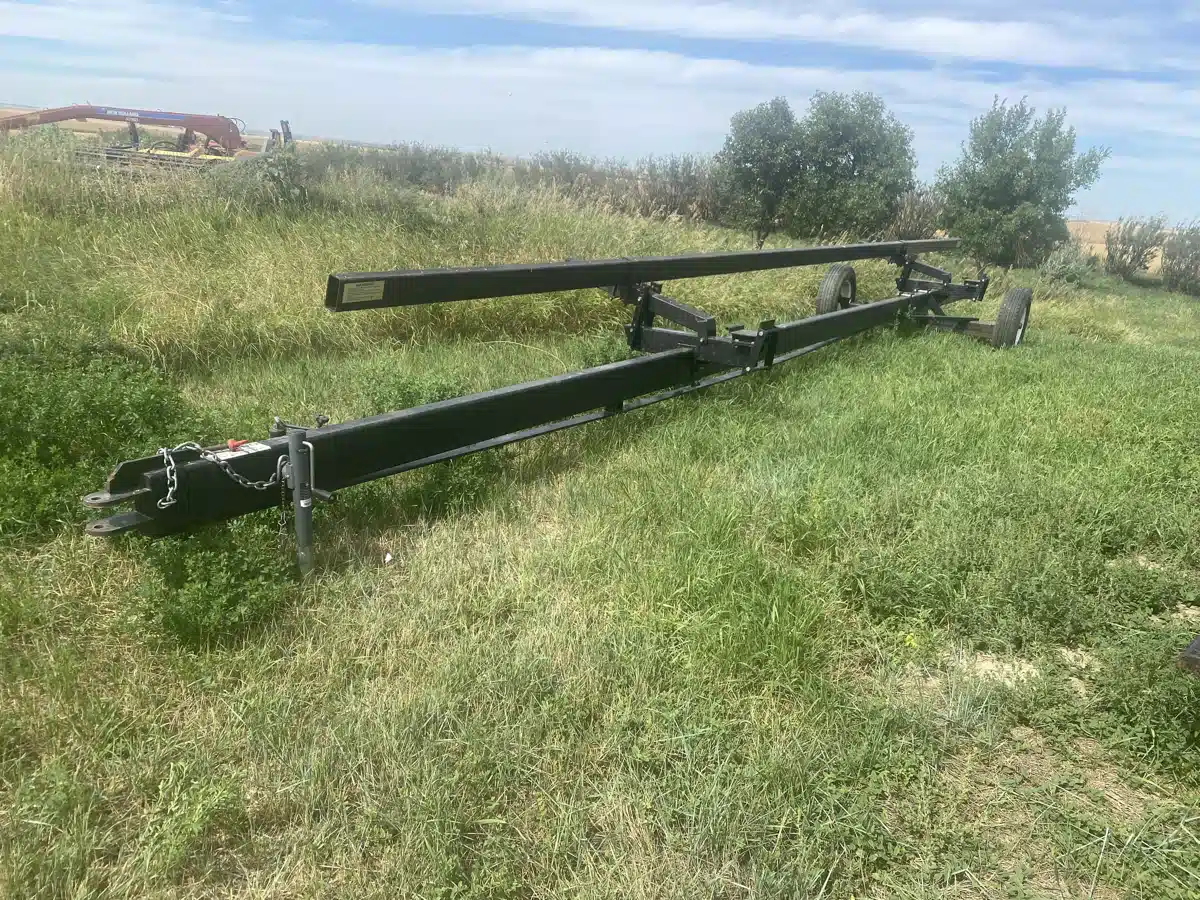 Photo de la Galerie 1 pour Klugman 35' Header Cart chariot à nez