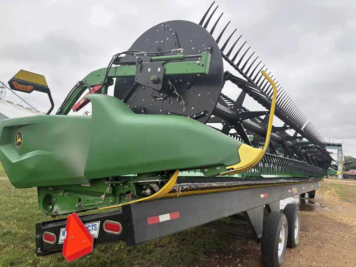 Photo de la Galerie 2 pour 2022 John Deere RD40F