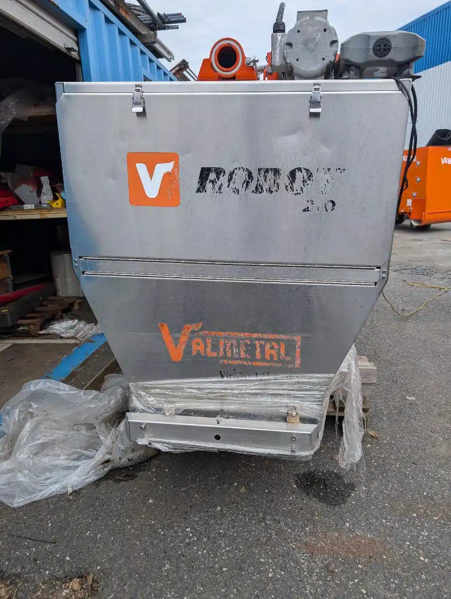 Valmetal 2 X Distributeur Robot Val-Métal à grains 210 Feed Cart