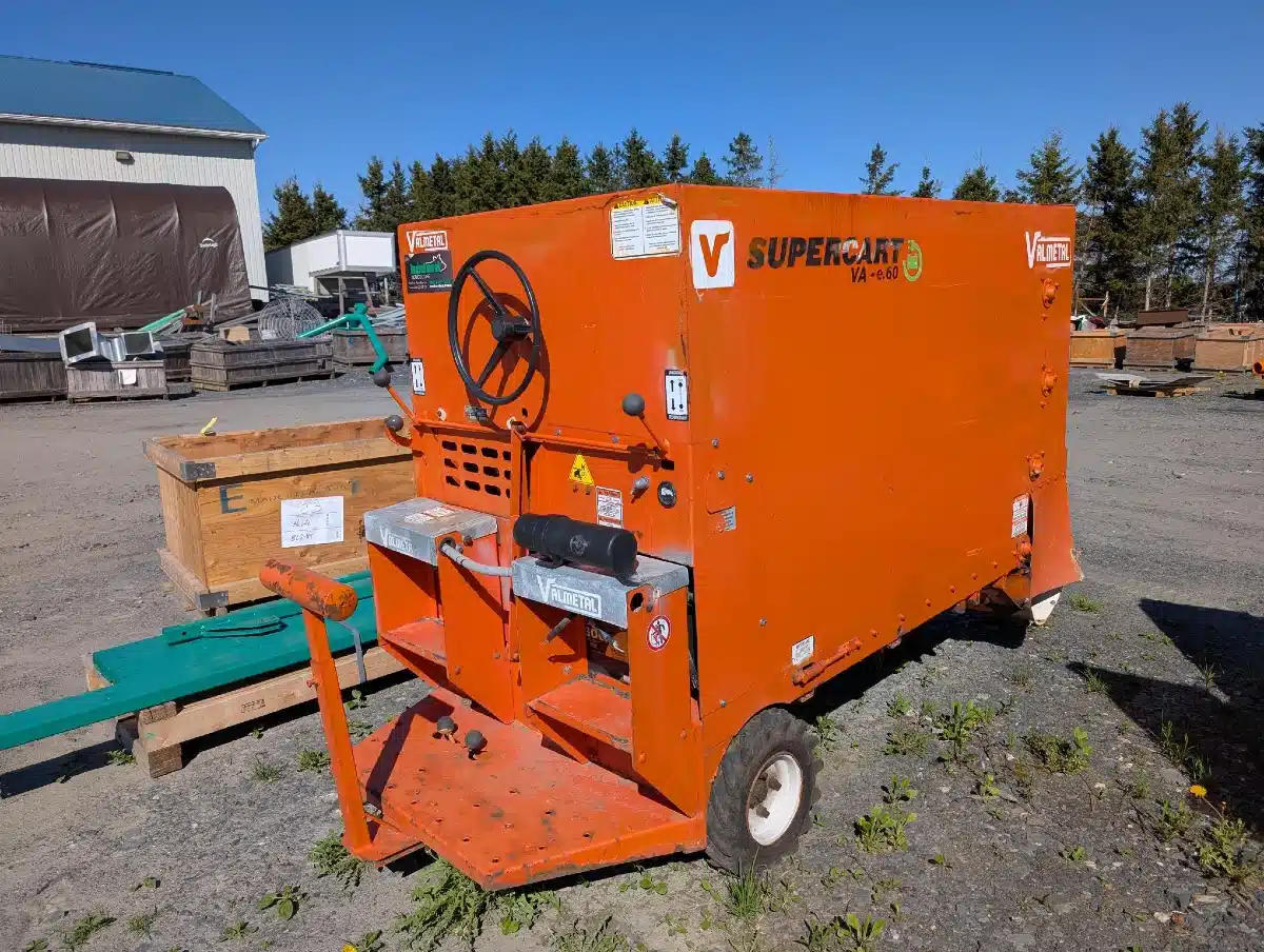 Photo de la Galerie 2 pour Valmetal Supercart électrique E.60 Chariot à Ensilage