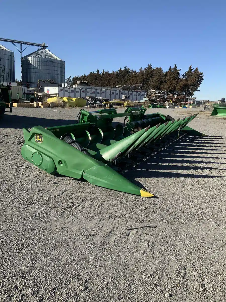 Gallery image 1 for Used 2023 John Deere C12F Header - Row Crop