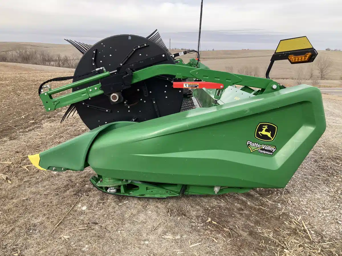 Gallery image 2 for Used 2023 John Deere HD45F Header - Flex Draper