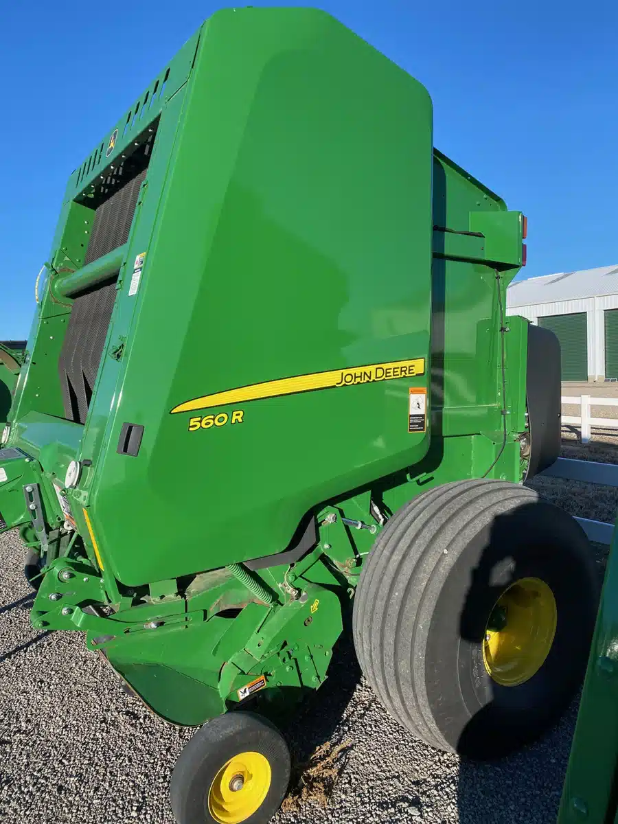 Gallery image 2 for Used 2021 John Deere 560R Round Baler