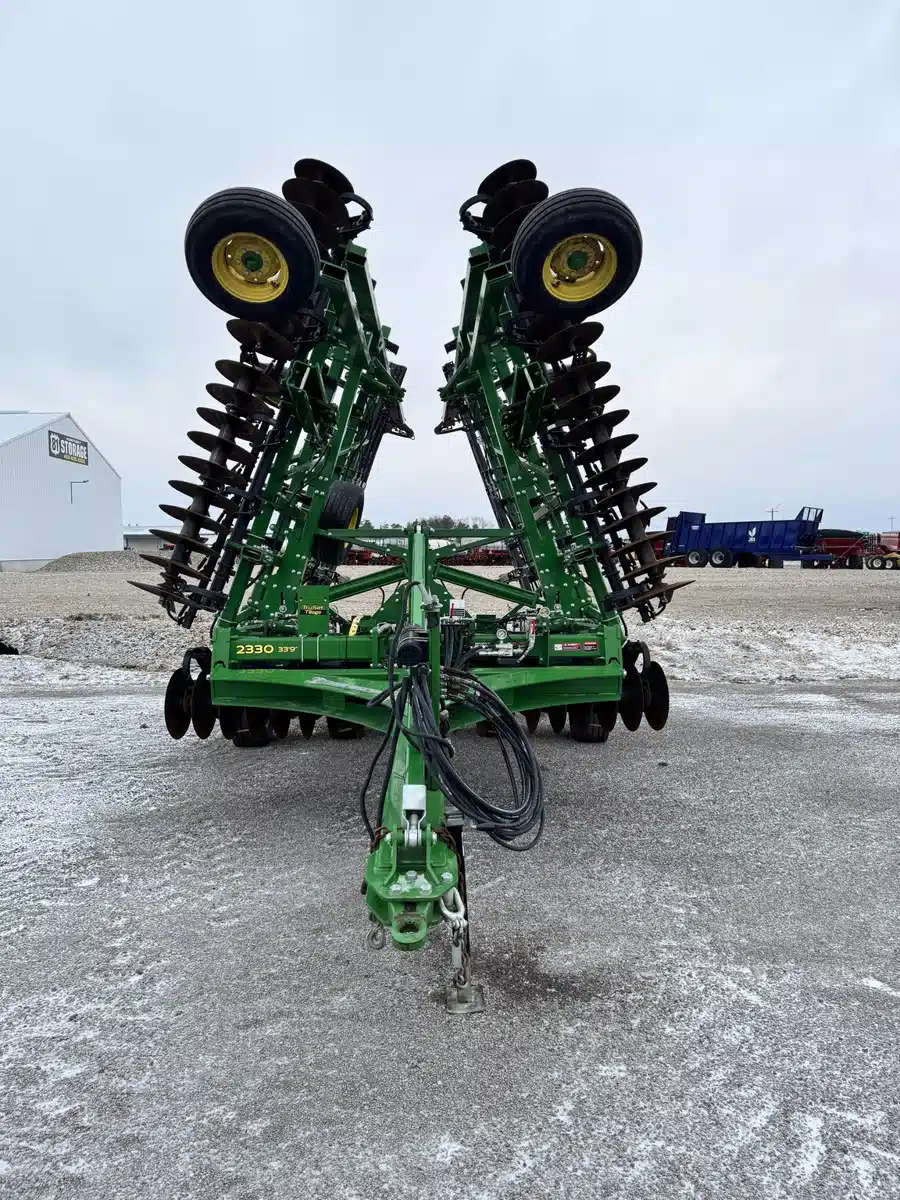 Gallery image 1 for Used 2021 John Deere 2330 Mulch Finisher