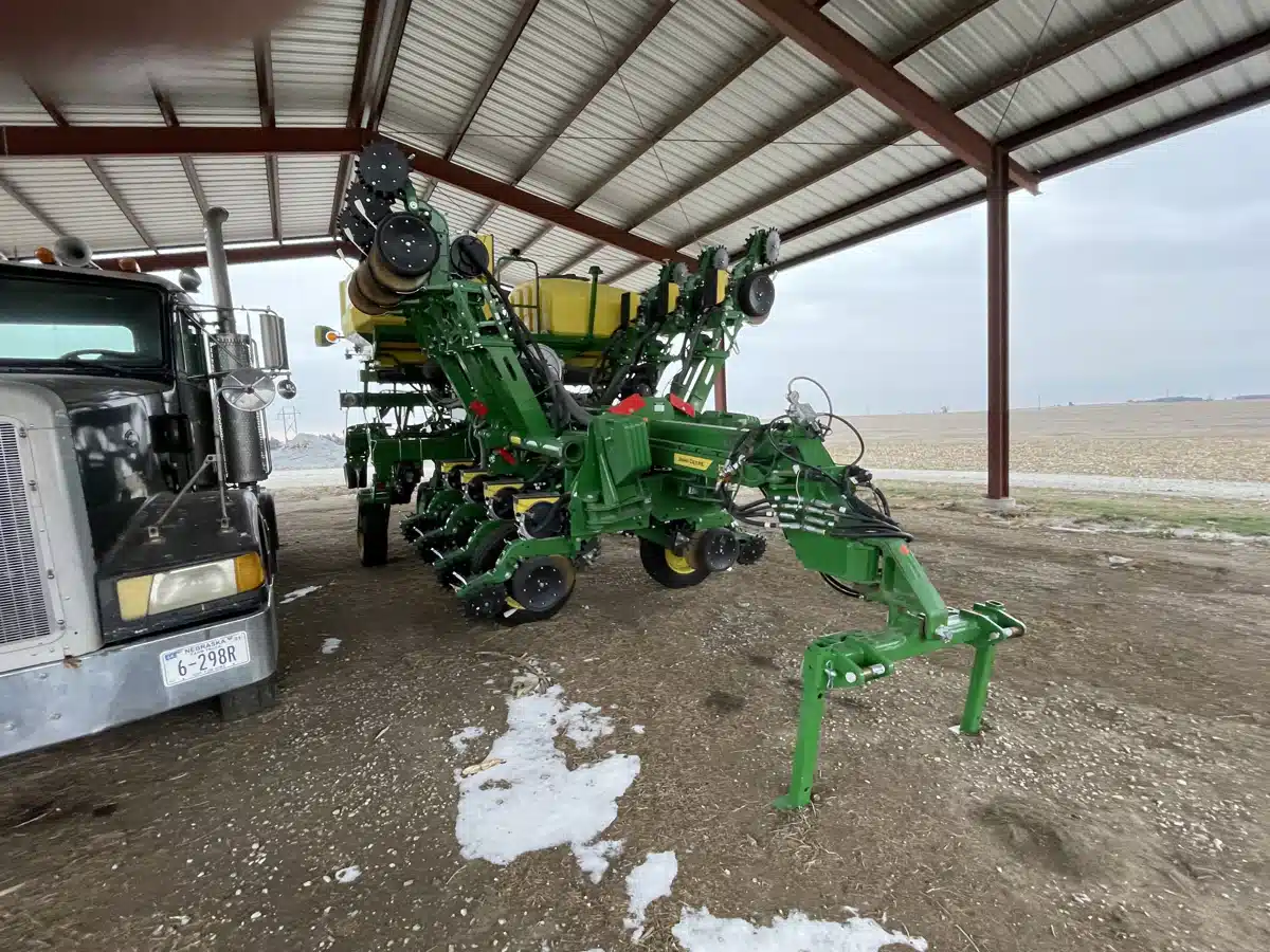 Gallery image 2 for Used 2024 John Deere 1795 Planter
