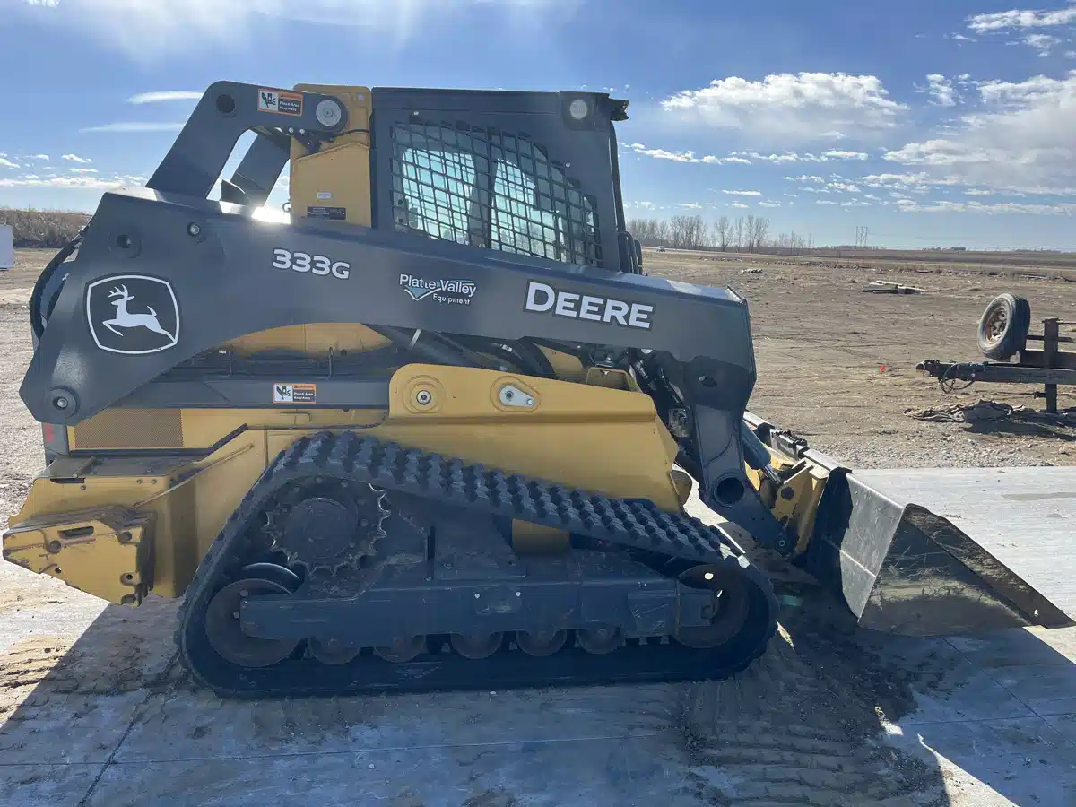 Gallery image 2 for Used 2023 John Deere 333G Track Loader