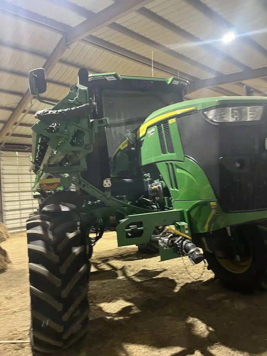 Gallery image 2 for Used 2024 John Deere 412R Sprayer - Self Propelled