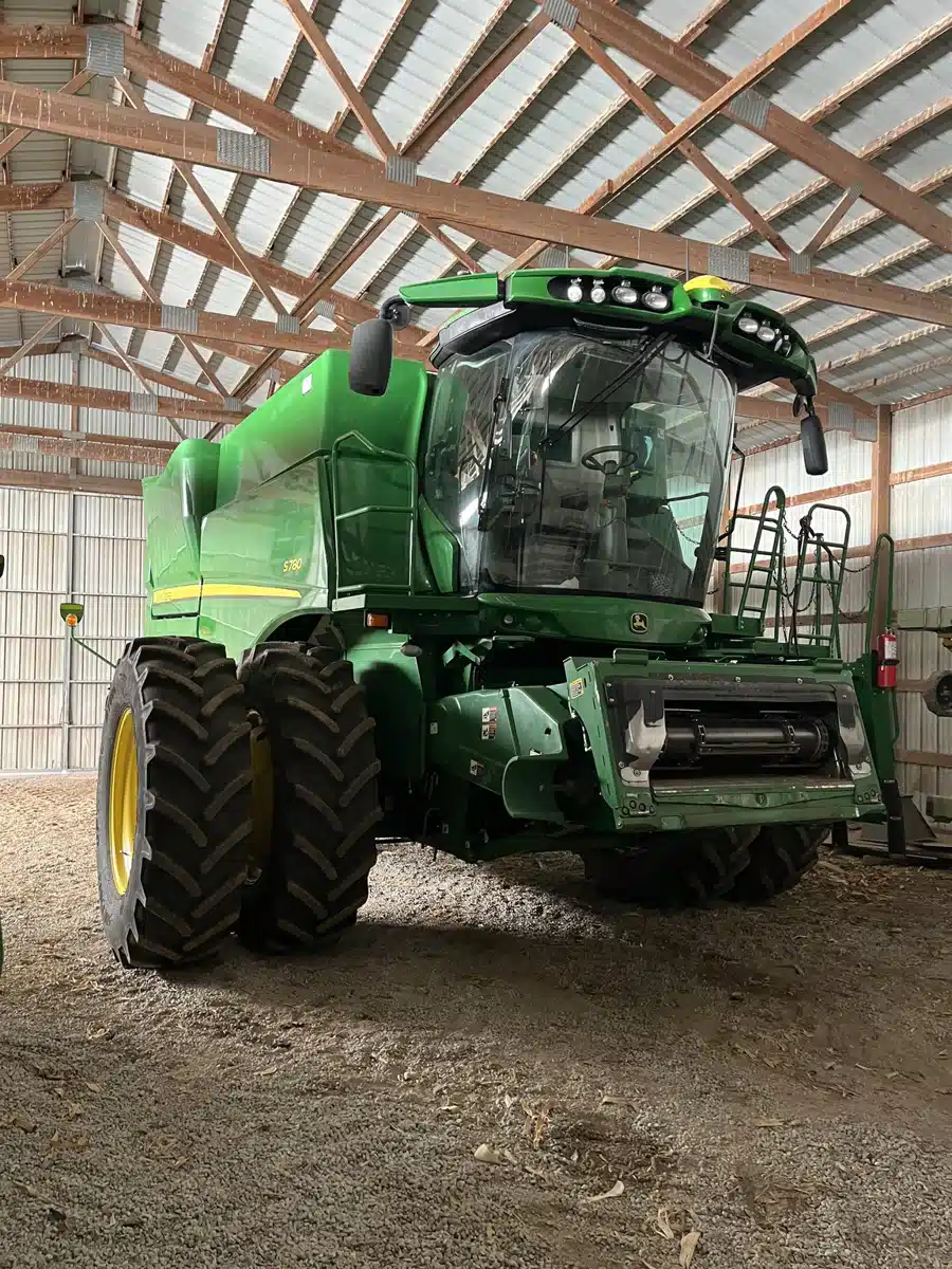 Gallery image 1 for Used 2021 John Deere S780 Combine