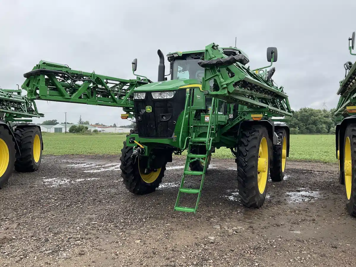 Gallery image 1 for Used 2024 John Deere 616R Sprayer - Self Propelled