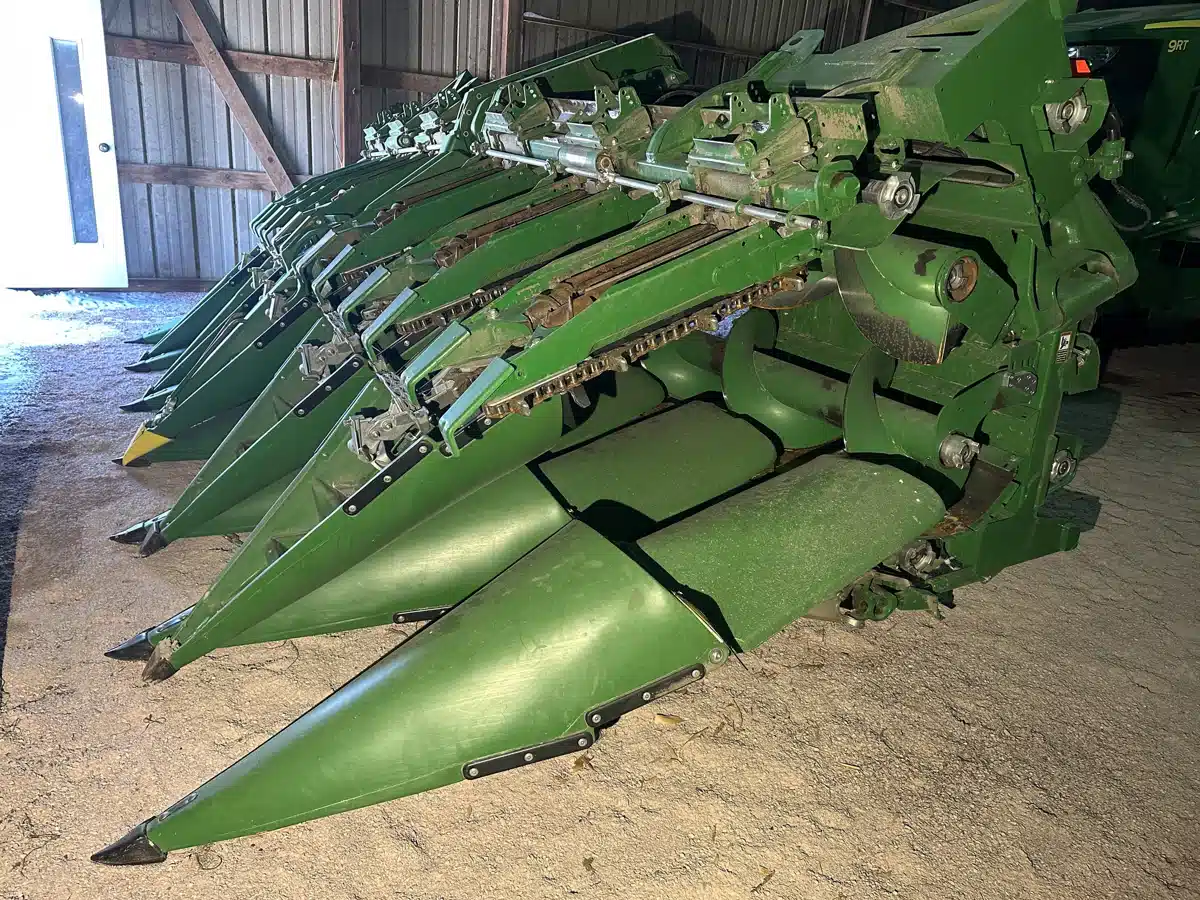 Gallery image 2 for Used 2024 John Deere C12F Header - Row Crop