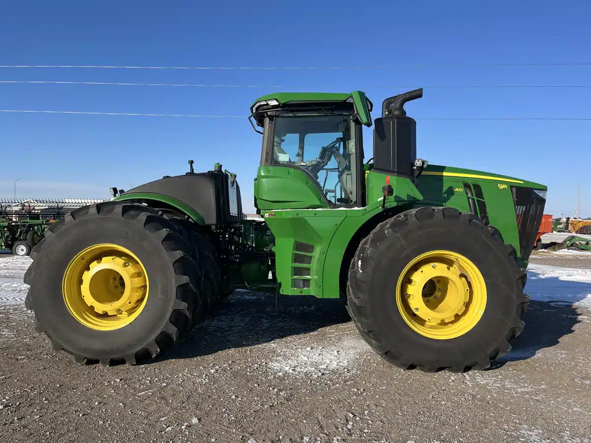 Gallery image 2 for Used 2024 John Deere 9R 540 Tractor