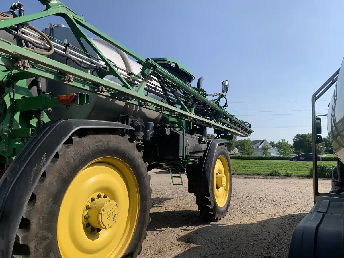 Gallery image 2 for Used 2024 John Deere 616R Sprayer - Self Propelled