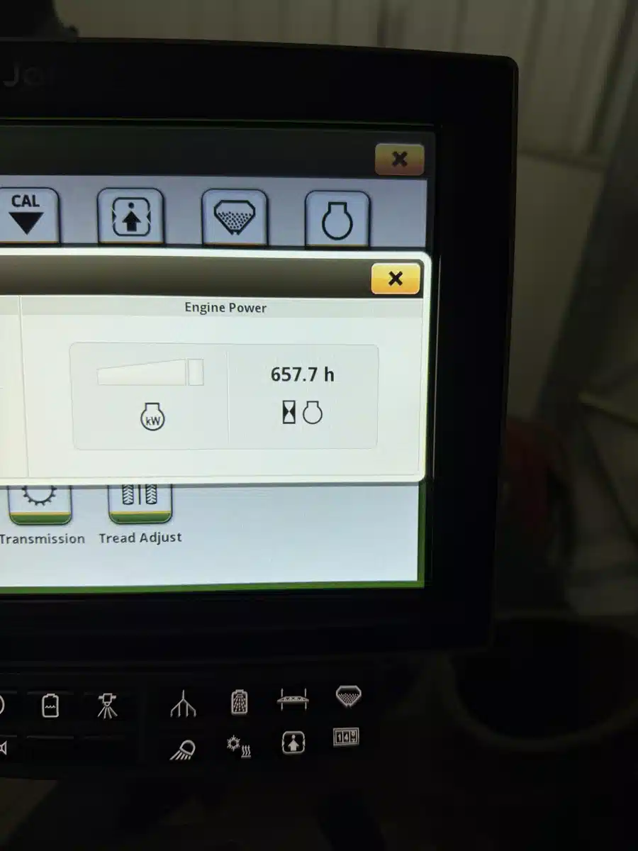 Gallery image 2 for Used 2024 John Deere 600R Anhydrous Applicator